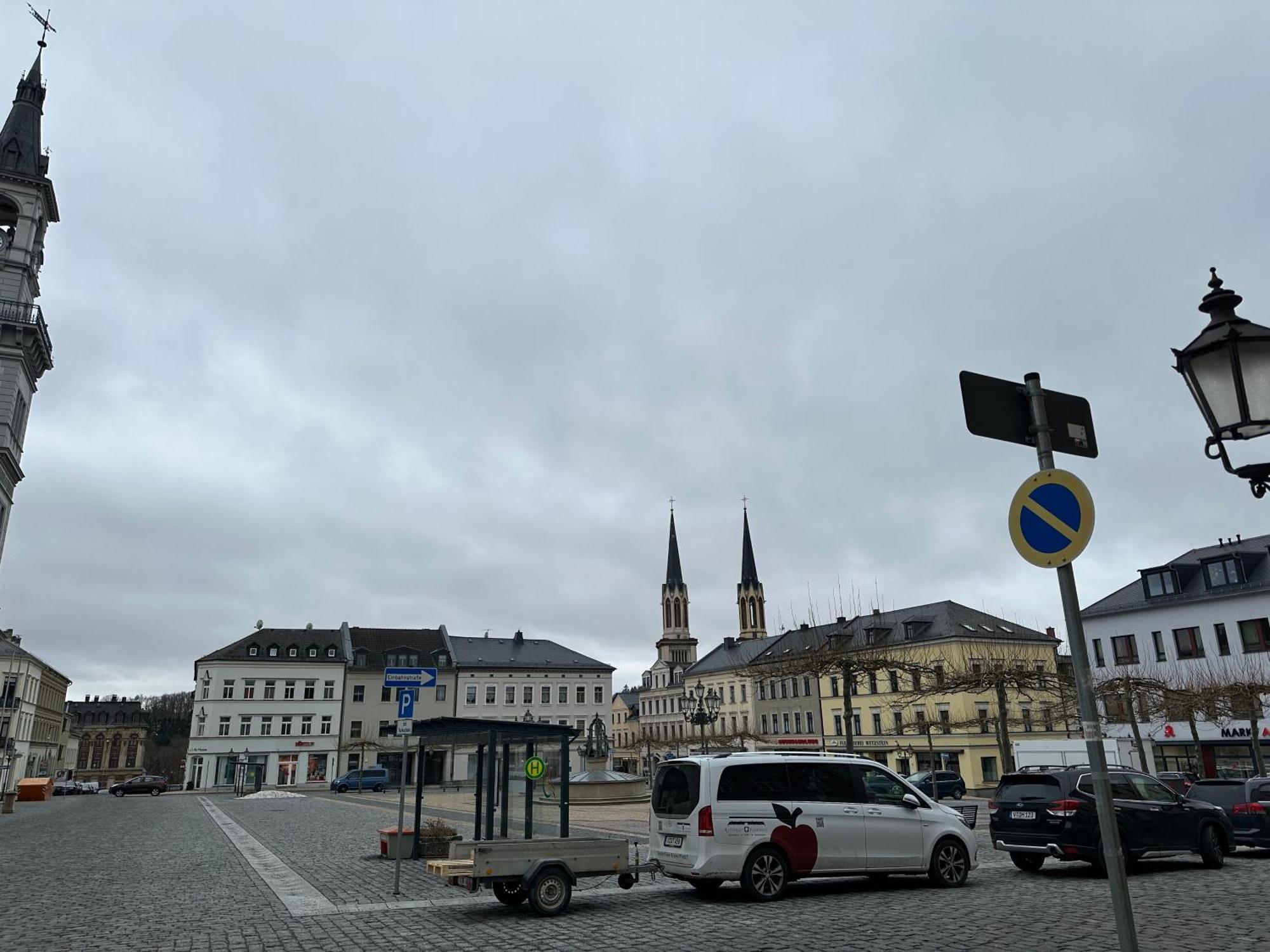 Ein Zimmer Wohnung Am Markt Oelsnitz  Dış mekan fotoğraf