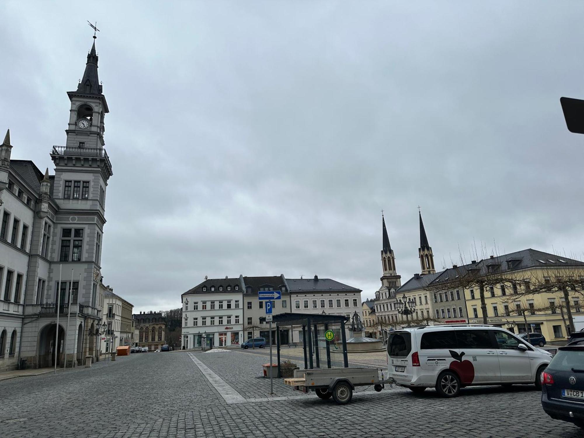 Ein Zimmer Wohnung Am Markt Oelsnitz  Dış mekan fotoğraf